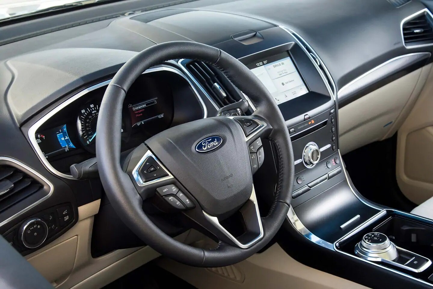 C19.jpg Ford Edge Interior