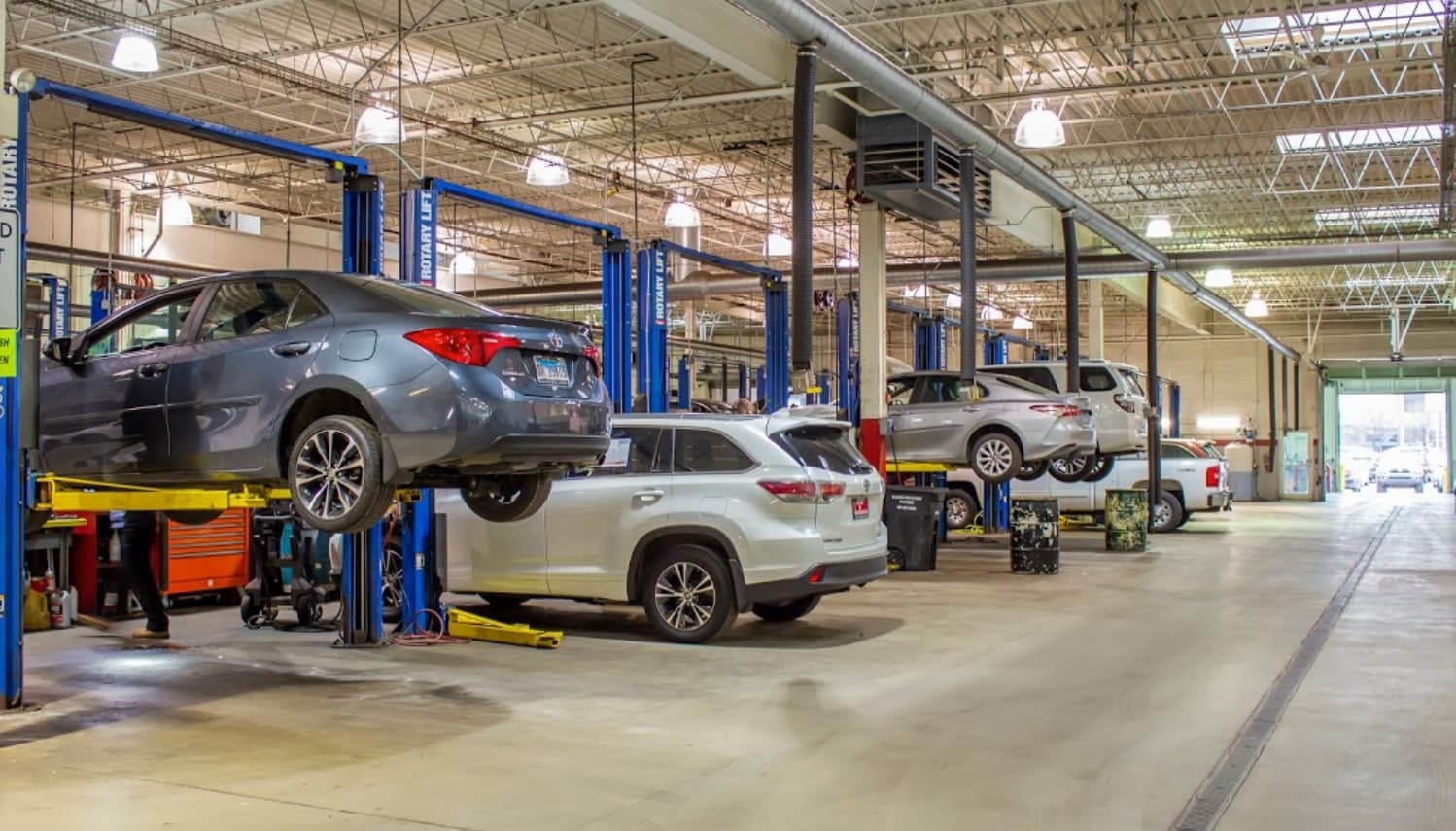 Toyota Service Center