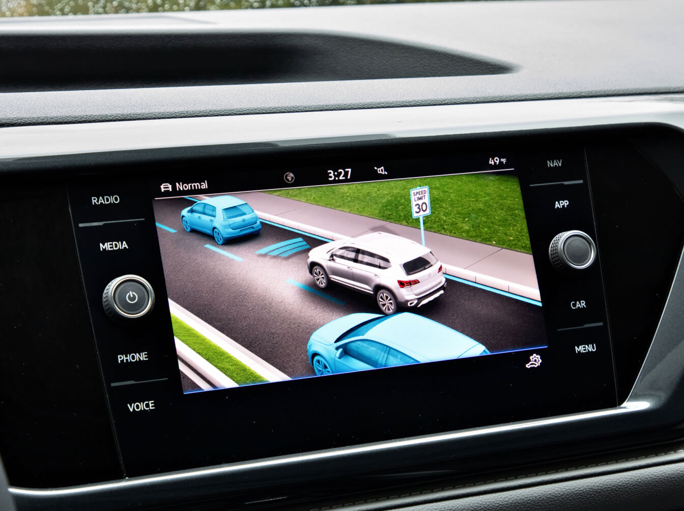 Top Safety Features: Taos vs. Tiguan