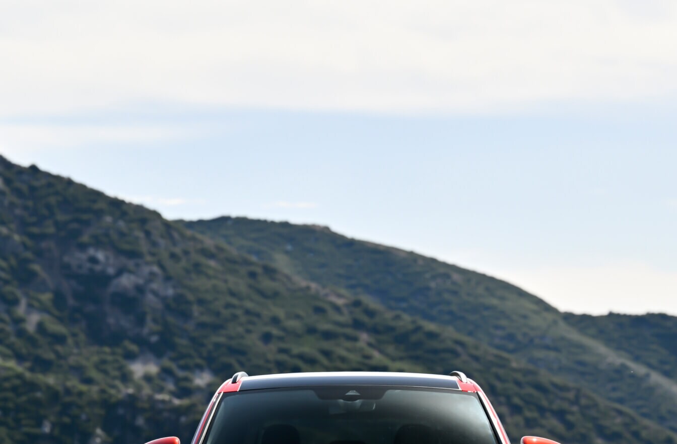 Top portion of the front view of the Volkswagen ID.4