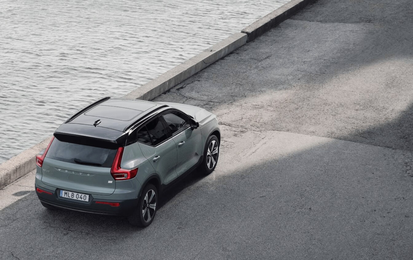 Volvo XC40 Recharge Exterior Design