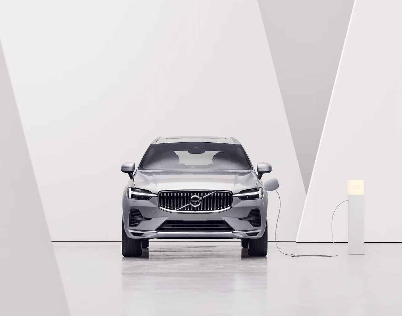Volvo XC60 Recharge exterior design