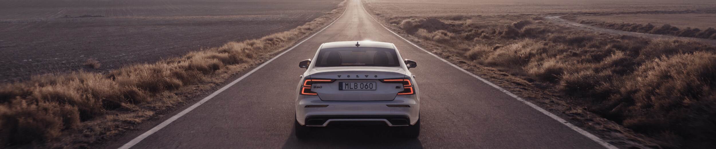GVCDB_Volvo_HERO_SEDANS_HERO.png Luxury Volvo Cars