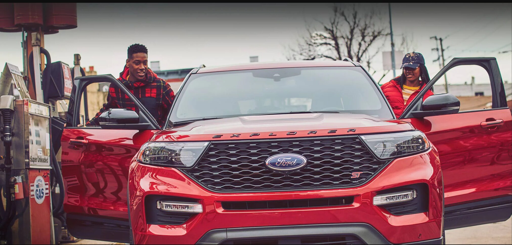 ford explorer red.png
