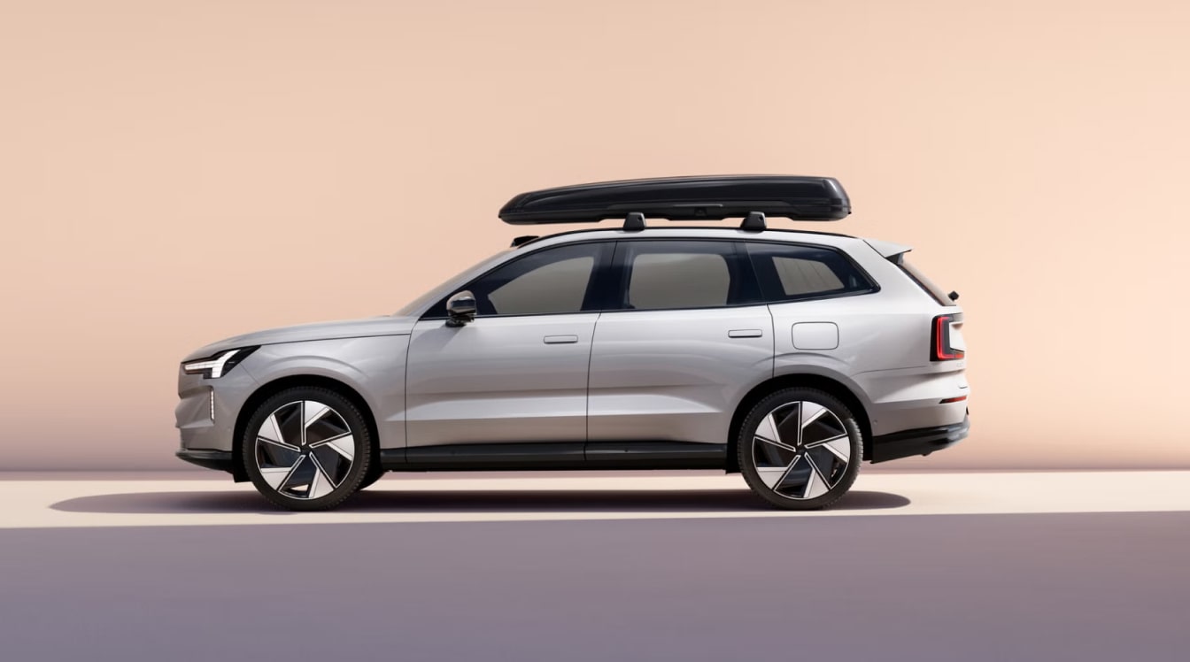 2025 Volvo EX90