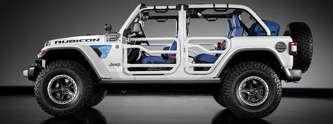 2023_Jeep_Wrangler_4xe_side.jpg