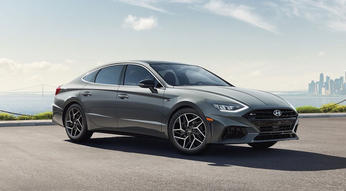 2021_Hyundai_Sonata.jpg