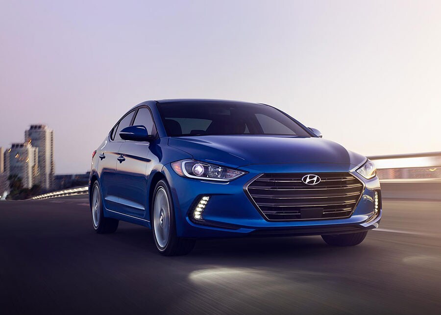 2018 Elantra Bending Headlights 2018 Elantra Bending Headlights