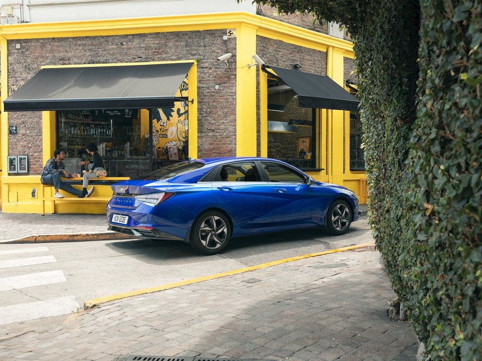 Elantra