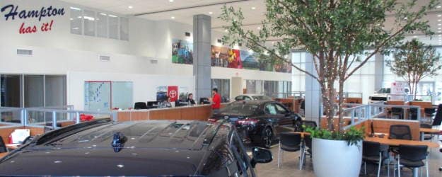 Showroom-interior-cover-Hampton-toyota-2019-625x250.jpg