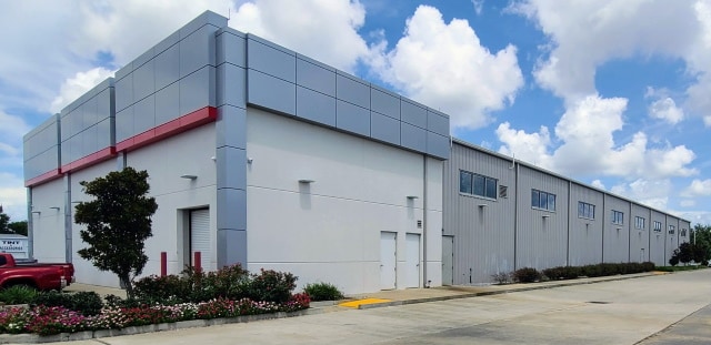 Shop-exterior-640-311.jpg