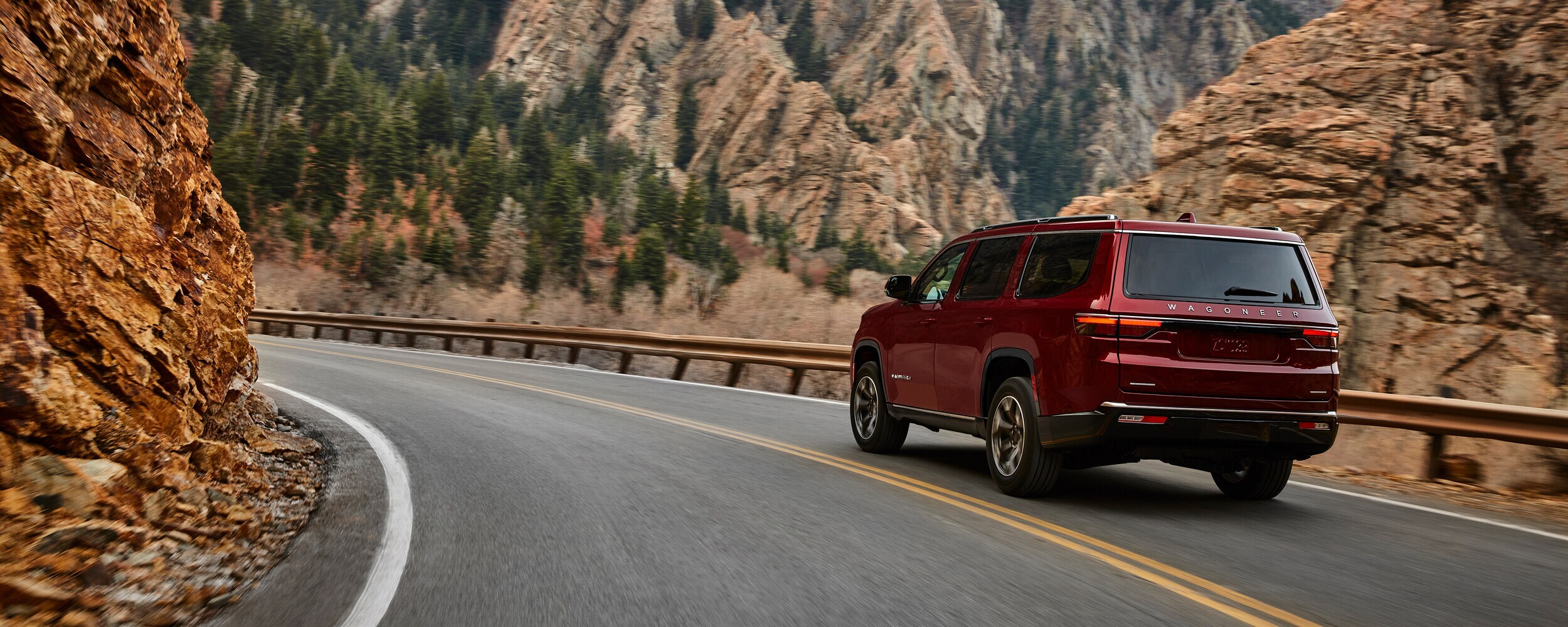 2022 Jeep Wagoneer (3).jpeg