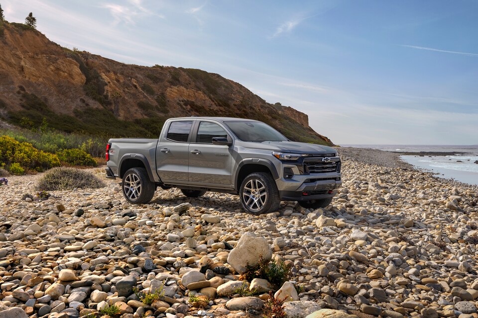 2023-Chevrolet-Colorad-Z71-CrewCab-Truck-L01.jpeg
