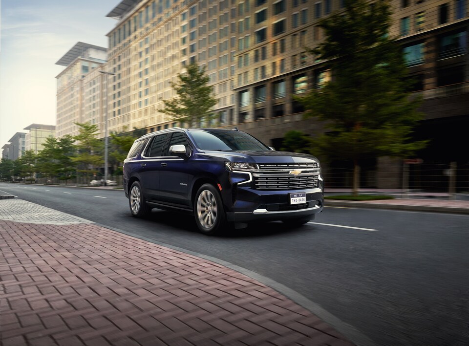 2022-Chevrolet-Tahoe-Premier-SUV-L02.jpeg