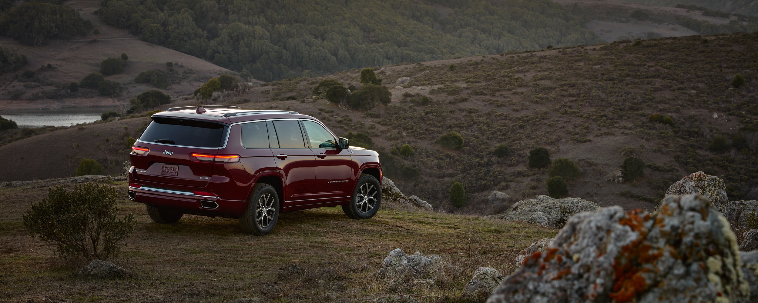 2021 Jeep Grand Cherokee L (8).jpeg
