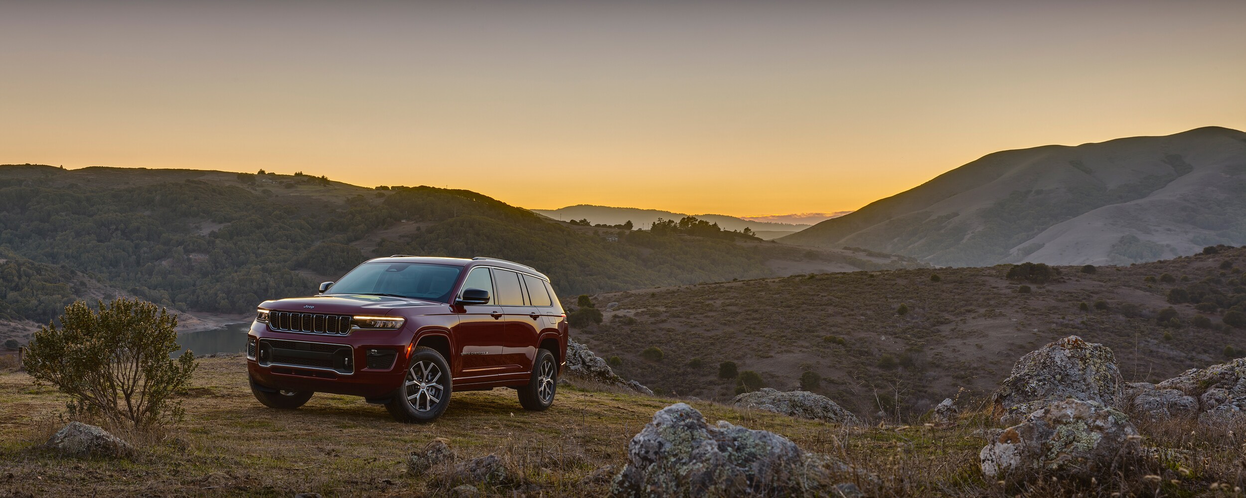 2021 Jeep Grand Cherokee L (7).jpeg
