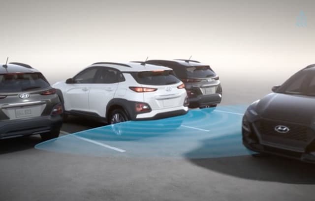 2020 Hyundai Kona Rear Cross-Traffic Collision Warning (RCCW)
