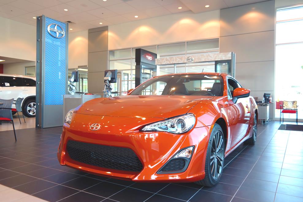 Hanlees_Hilltop_Toyota_Dealership_WAiting_Room_Photos_2.jpg