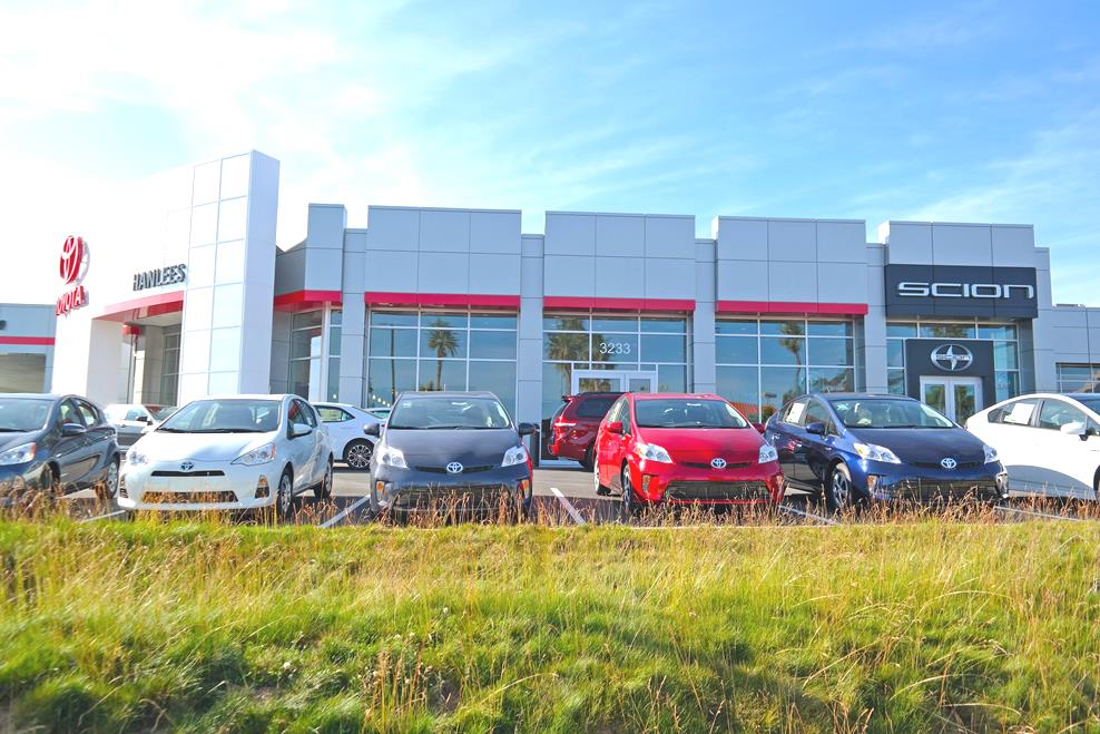 Hanlees_Hilltop_Toyota_Dealership_WAiting_Room_Photos_6.jpg