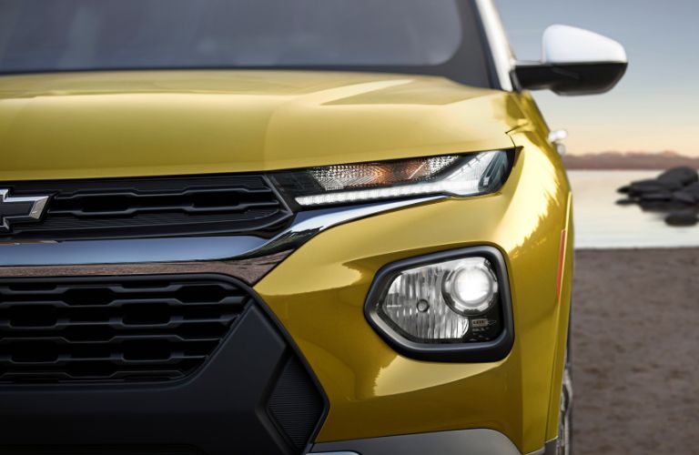 2023 Chevy Trailblazer Headlights 768x500_oem.jpg