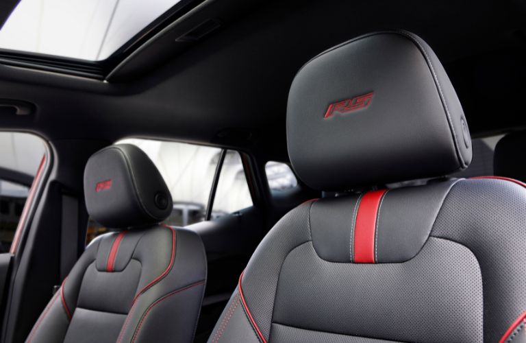 2024 Chevy Trax Front Seats 768x500_oem.jpg