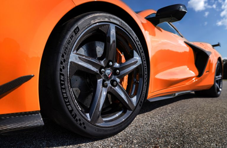 2023 Chevy Corvette Wheel 768x500_oem.jpg