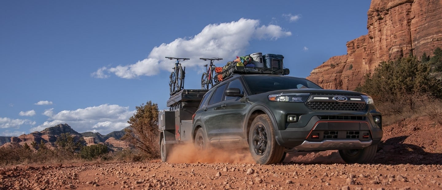 Ford Explorer Towing Trailer in the Desert