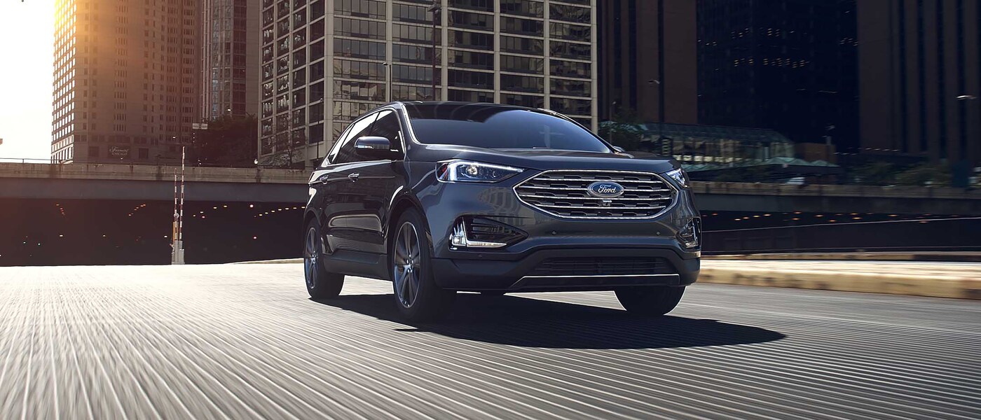 Ford Edge Driving in the City