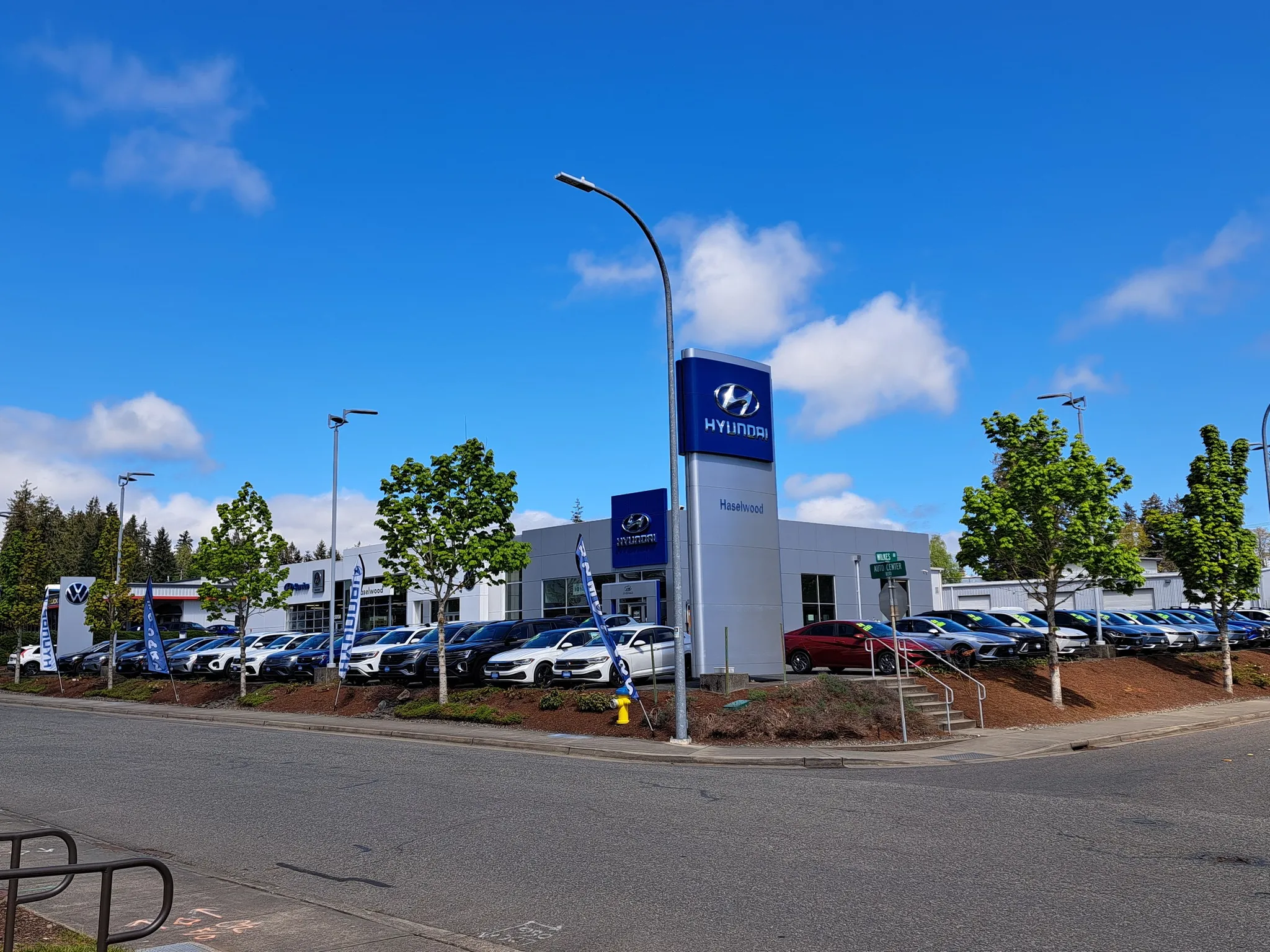 Why Poulsbo Drivers Choose Haselwood Hyundai