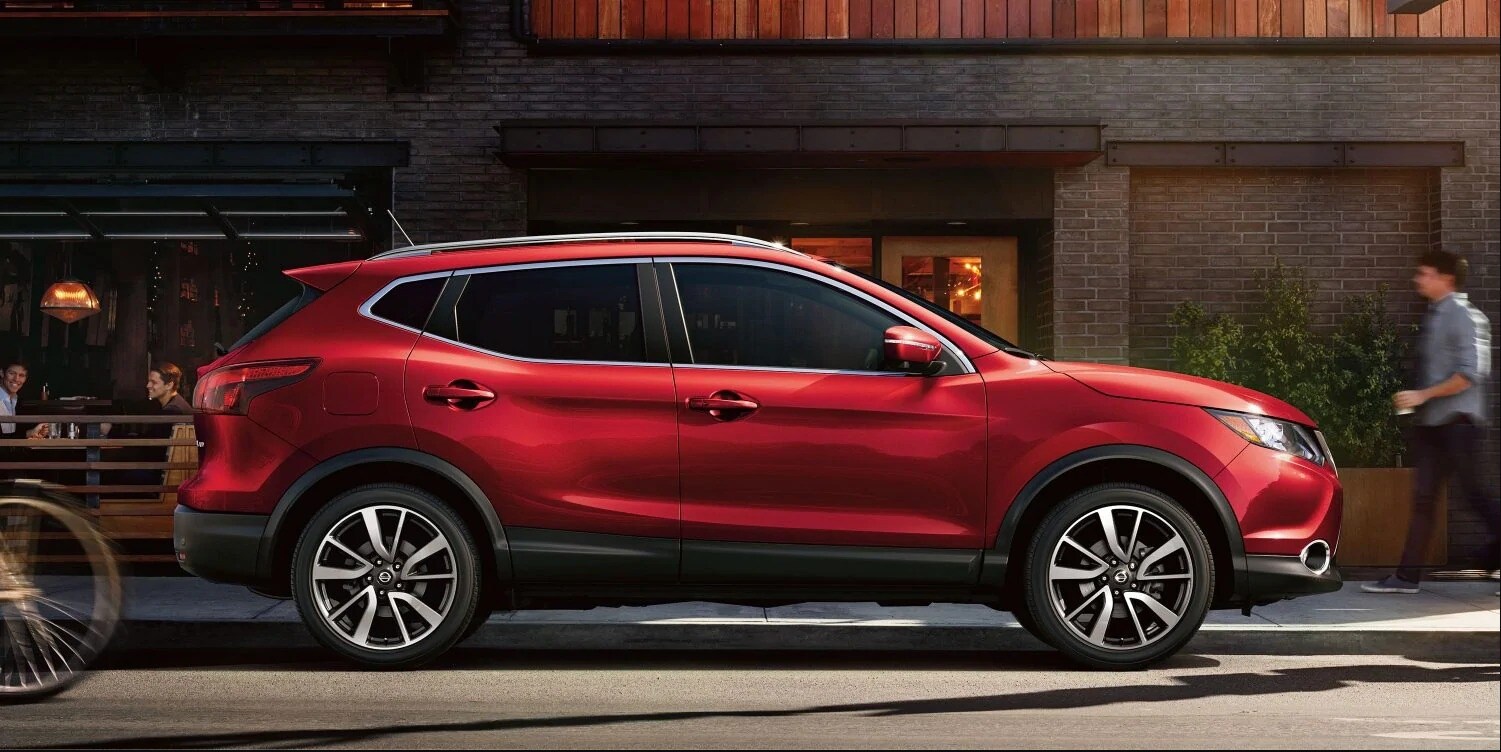 Shop 2019 Nissan Rogue Sport in Matteson, IL