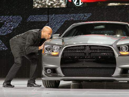 Kissing an SRT8.jpg