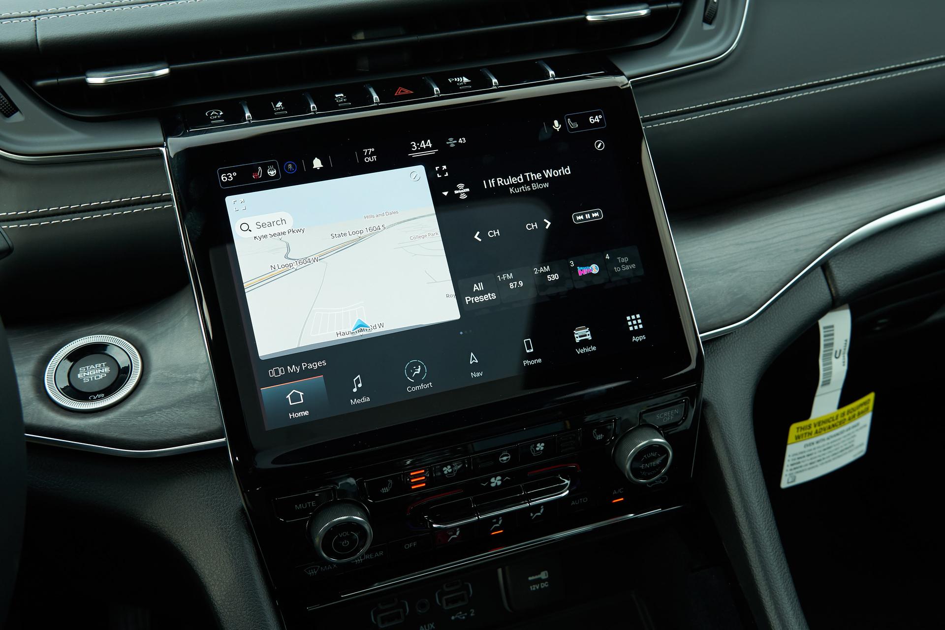 2024 Wrangler New Touchscreen