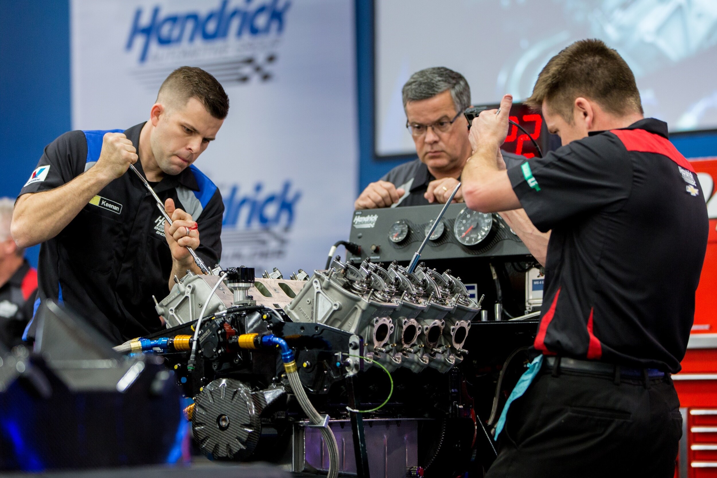 Engine Builder Showdown.jpg