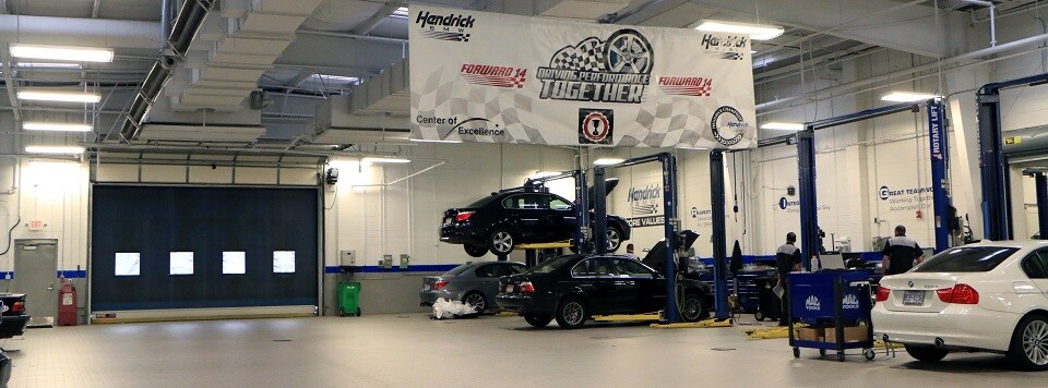 Hendrick BMW Charlotte Service Bays Hendrick BMW Charlotte Service Center