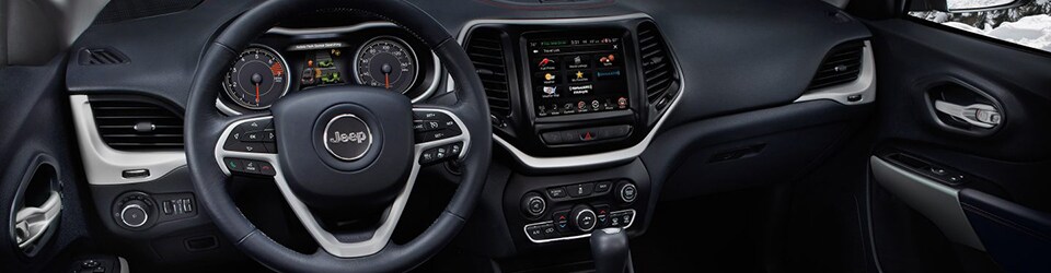 Hendrick CDJR Hoover 2017 Jeep Cherokee