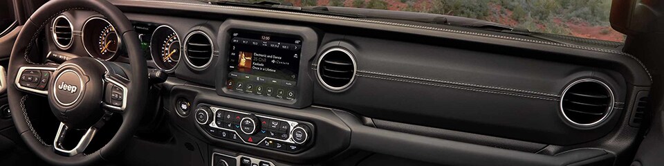Hendrick CDJR Hoover 2018 Jeep Wrangler