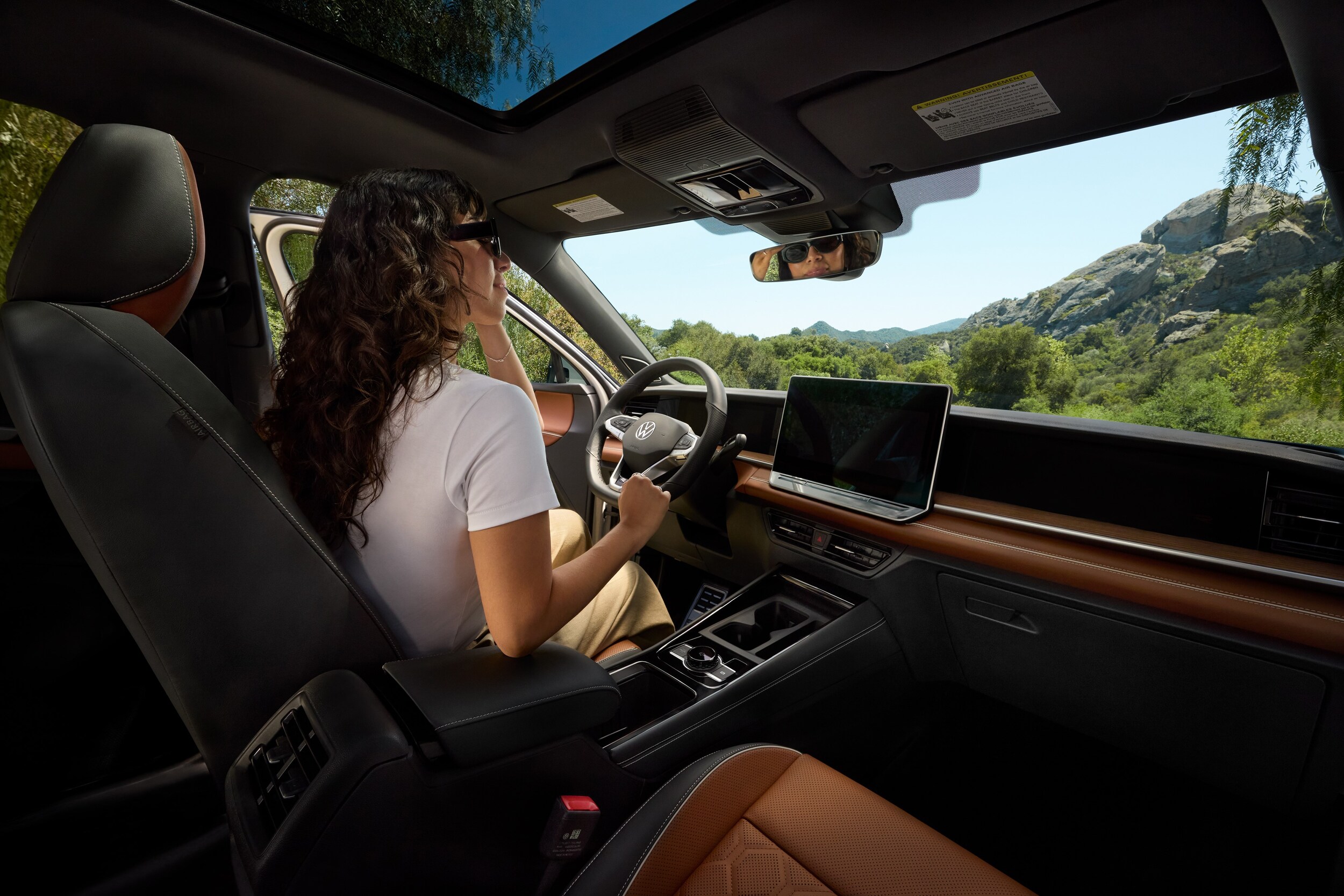 VW Tiguan Interior 2025 Volkswagen Tiguan Interior