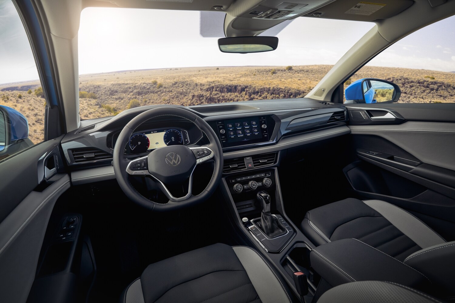 Small-12331-2022VolkswagenTaos.jpg