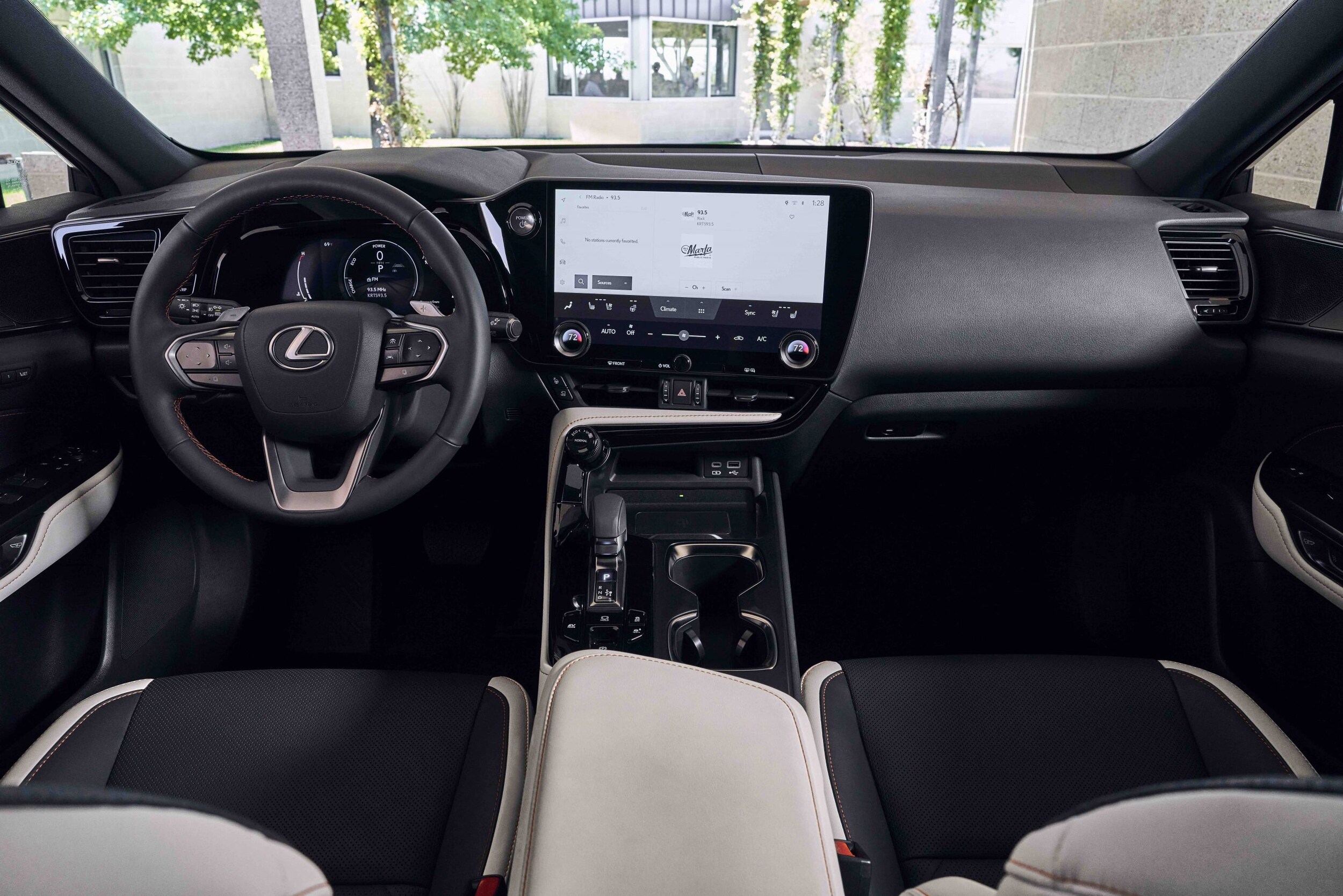 2023 Lexus NX Hybrid Interior.jpg 2023 Lexus NX Hybrid Interior