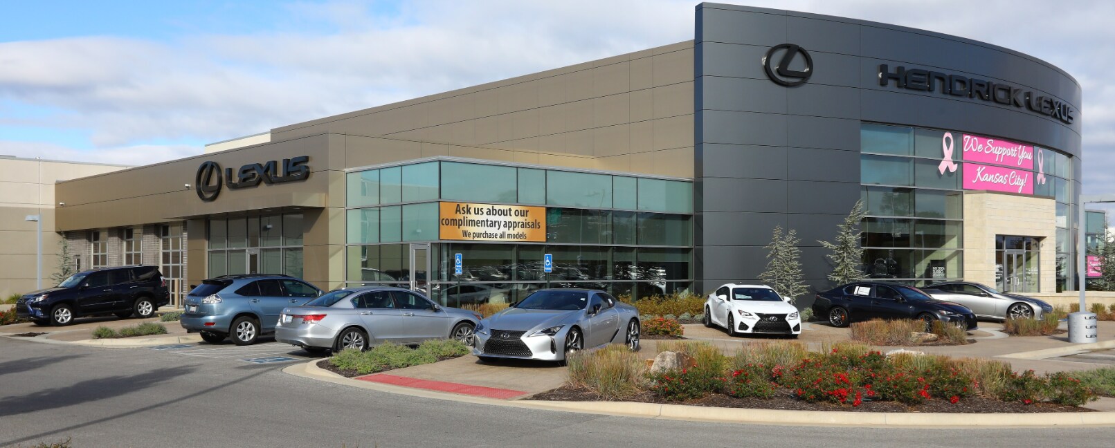 hendrick-lexus-kansas-city.png
