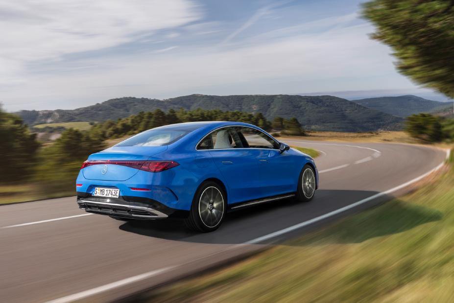 About Mercedes-Benz of Northlake