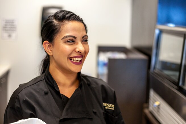 Chef-Farah.png
