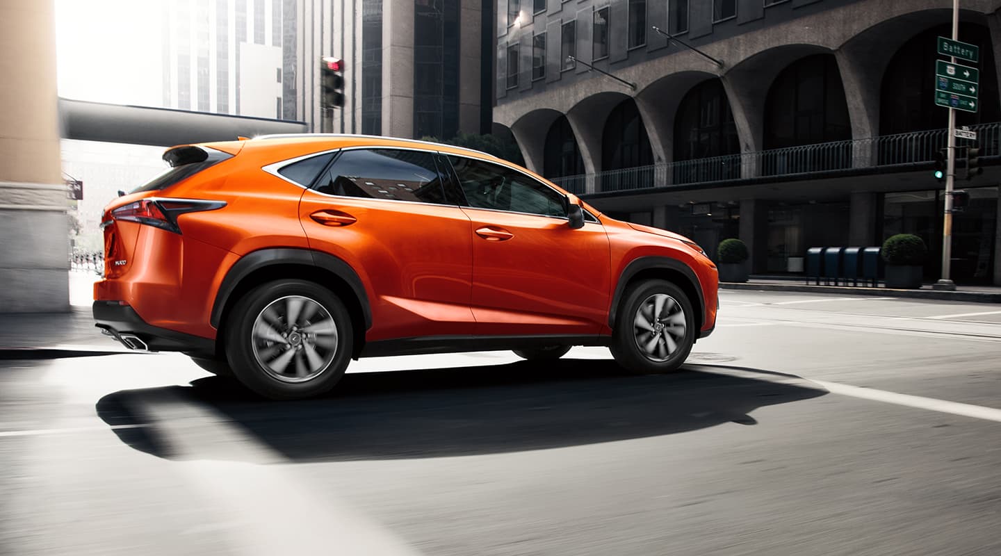 Lexus-NX-LSS20-safety-header-desktop-1440x800-LEX-NXG-MY20-0028_M75