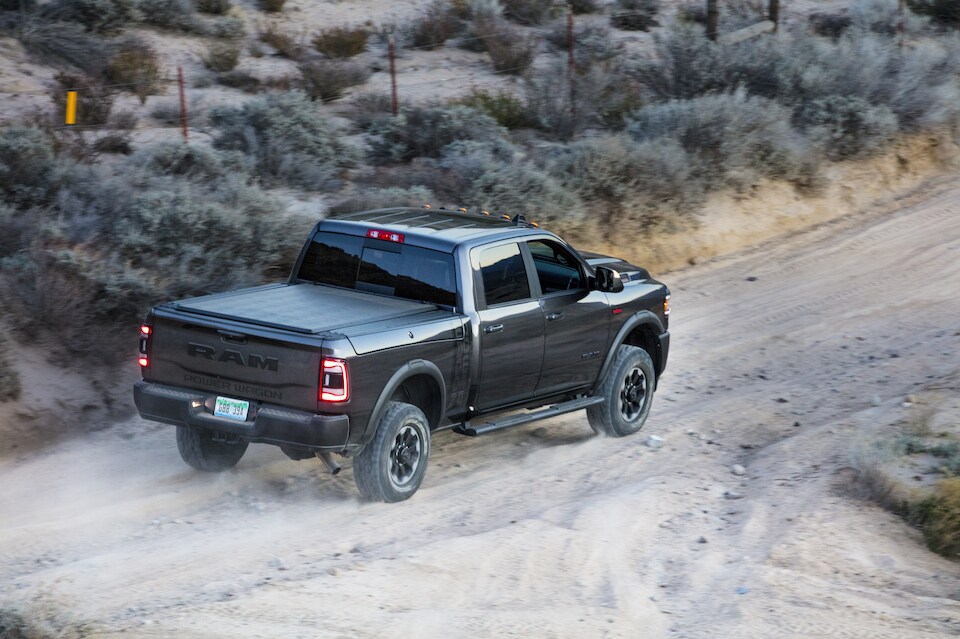 2020-RAM-2500-PowerWagon-CrewCab-Truck-L22.jpeg