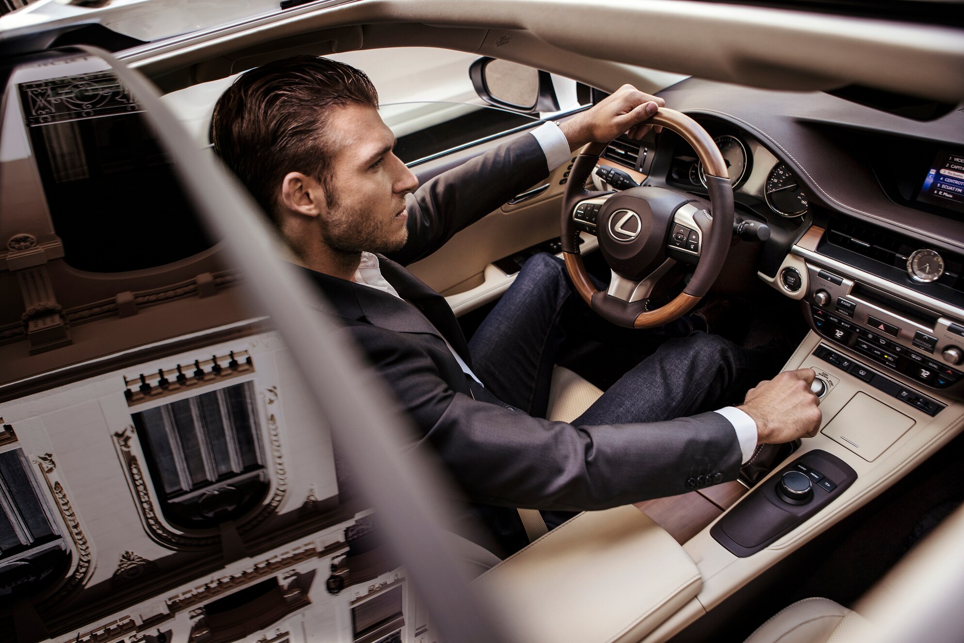 Lexus-Lifestyle-07.jpeg