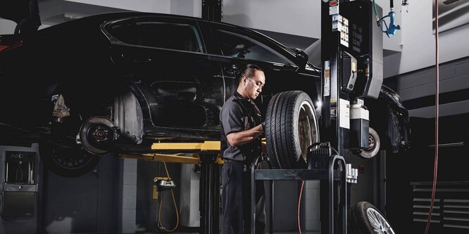 Lexus Service.jpg
