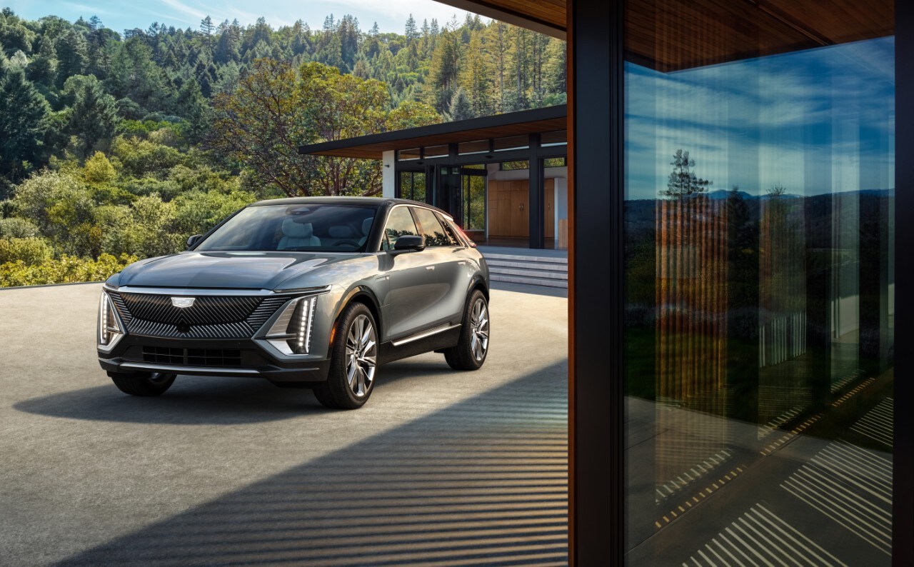2023 Cadillac LYRIQ First Look near Darien, IL