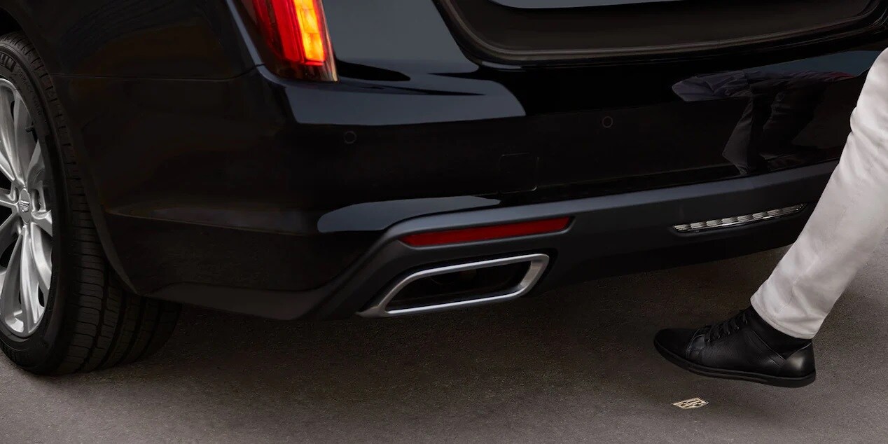 2023 Cadillac CT5 Hands-Free Decklid Release