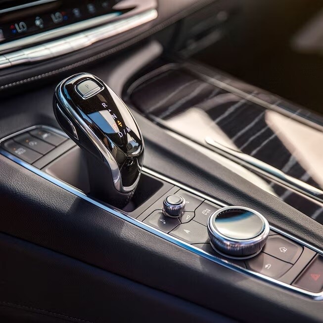 2024 Cadillac Escalade Gear Selector