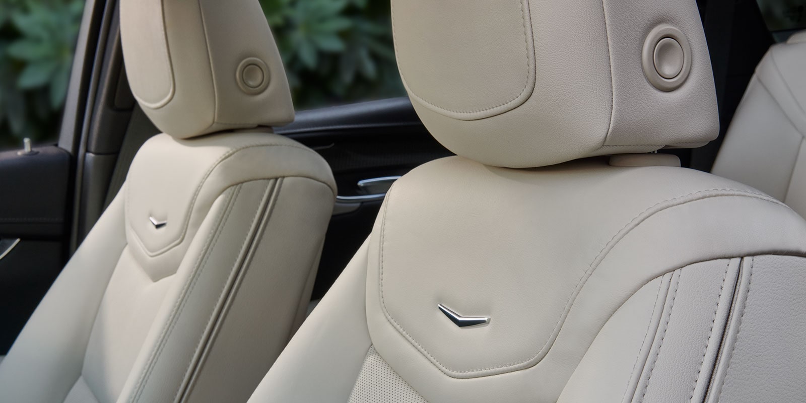 Leather Seats in the 2023 Cadillac XT5